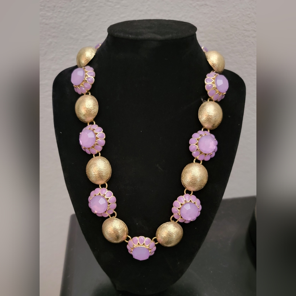 Vintage lavender and gold neckalace